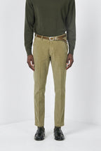 Torino pantalone chino uomo in velluto 1000 righe slim fit ①