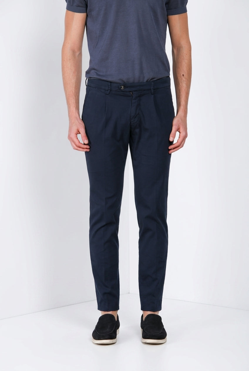 Torino 1 Pinces Flex Hose Chino Herren aus super stretch Gabardine slim fit