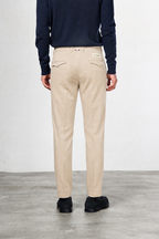 Torino 1 Pinces Flex Chinohose für Herren aus Baumwoll- und Cashmere-Twill mit slim fit