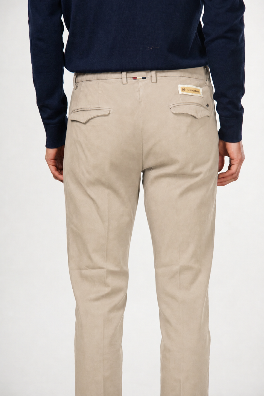Torino 1 Pinces Flex Chinohose für Herren aus Baumwoll- und Cashmere-Twill mit slim fit
