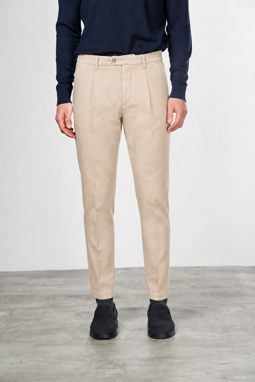 Torino 1 Pinces Flex Chinohose für Herren aus Baumwoll- und Cashmere-Twill mit slim fit