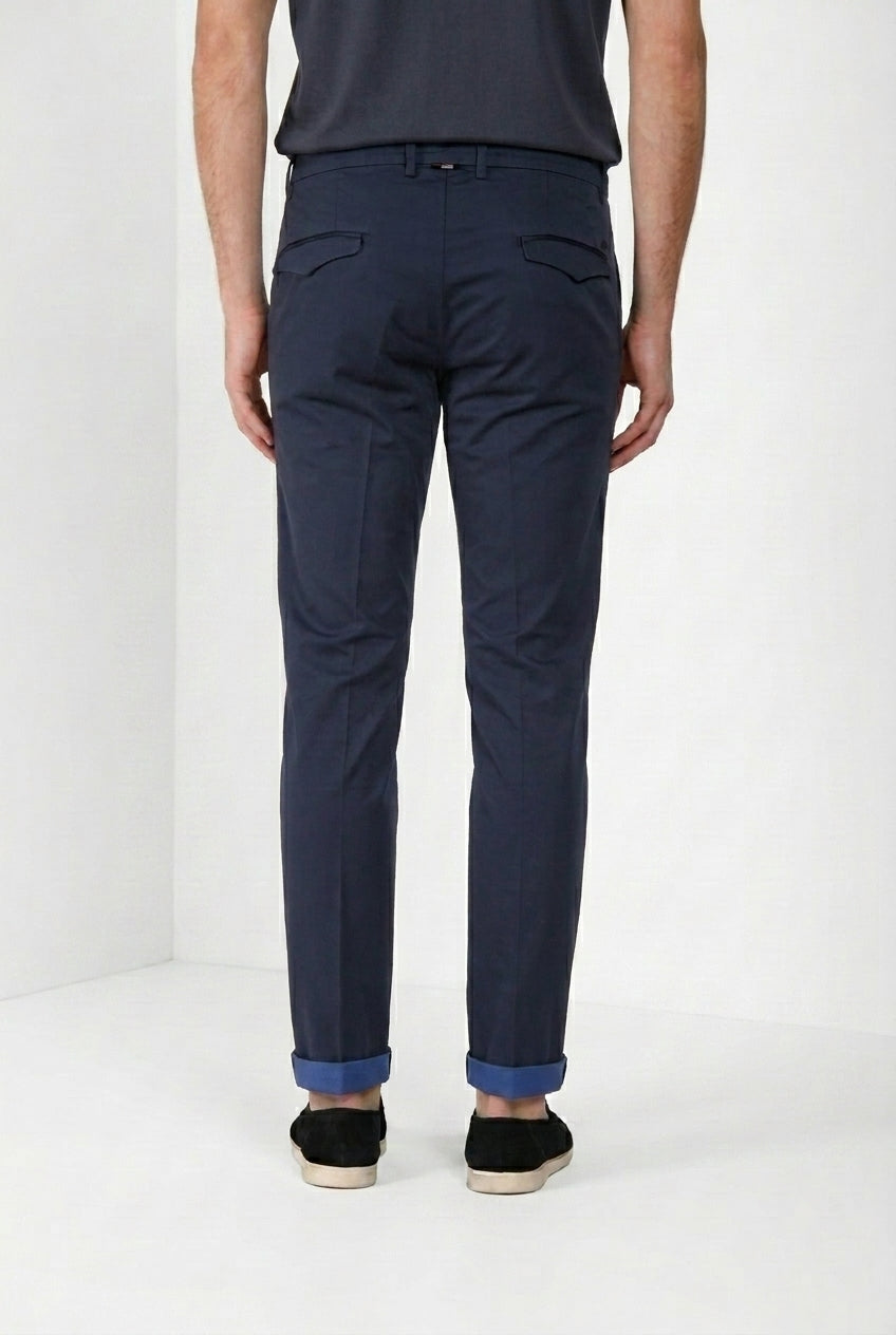 Torino City Travel Hose Chino Herren aus technischem Stretch-Satin slim fit
