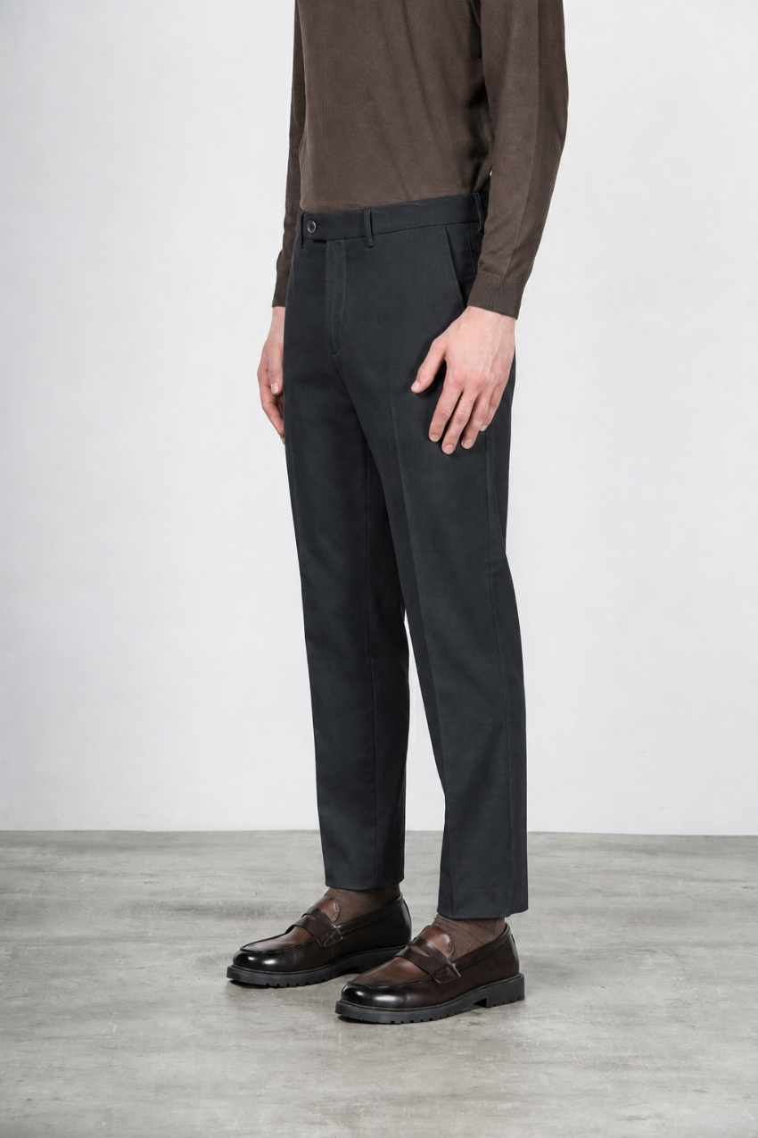 Paris pantalone chino uomo in tricotina stretch carrot fit