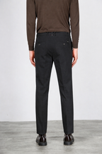 Paris pantalone chino uomo in tricotina stretch carrot fit