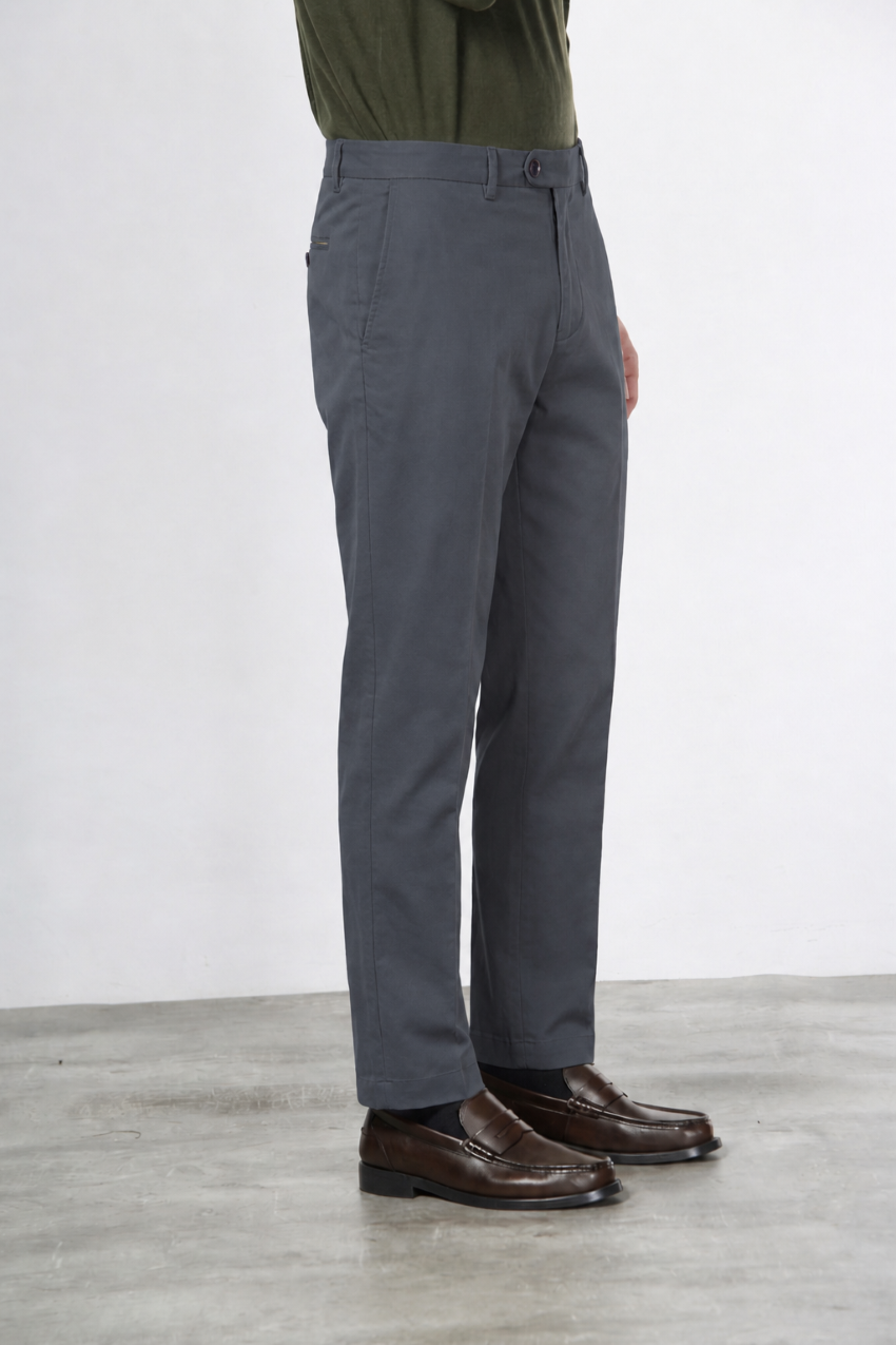 Paris pantalone chino uomo in gabardina cotone e lana carrot fit