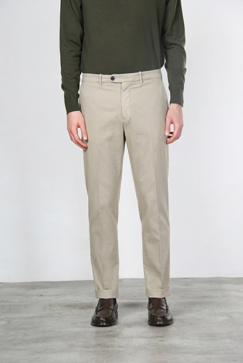 Paris pantalone chino uomo in gabardina cotone e lana carrot fit