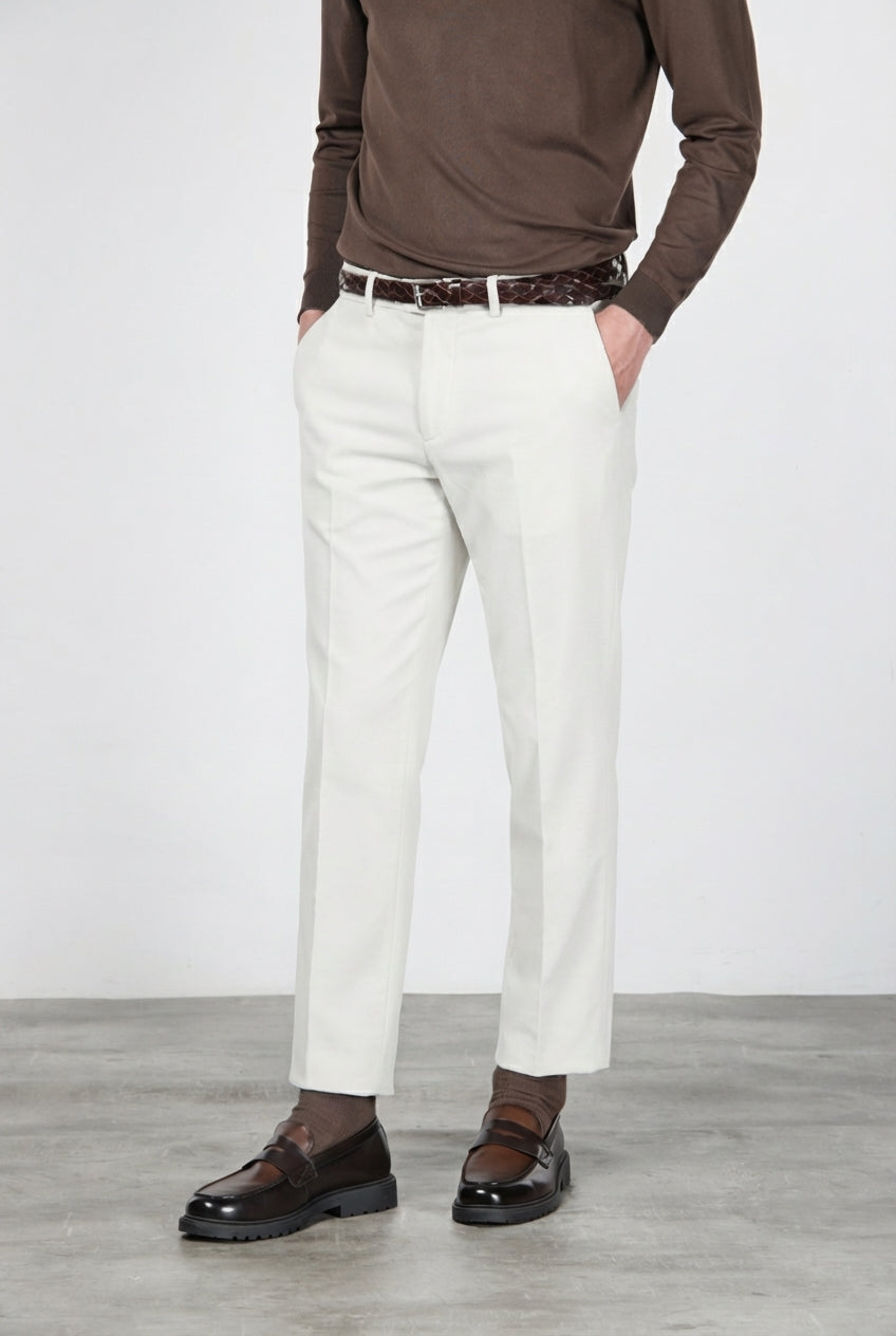 Paris Herren Chinohose aus Cord 1000 Rippen Stretch Carrot Fit ①