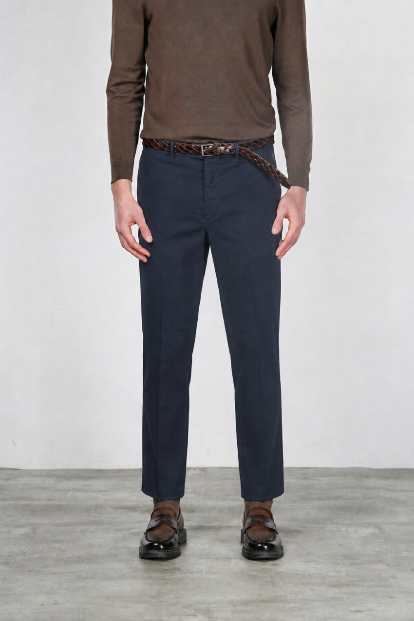 Paris Herren-Chinohose aus Cord mit 1000 Rippen Stretch Carrot Fit ①