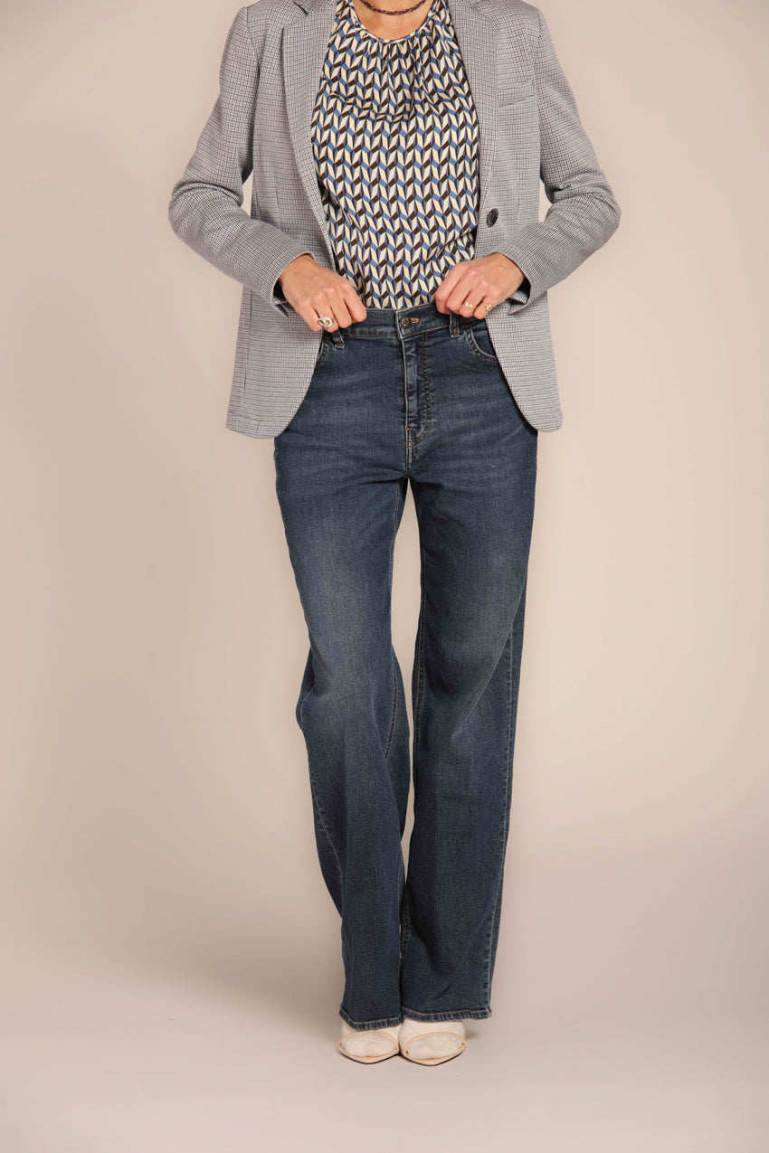 immagine  1 di pantalone denim donna, modello Victoria, 5 tasche di colore blu navy, fit straight di mason's