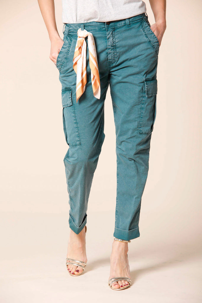 Bild 1 von Damen-Cargo-Hose aus mintgrünem Twill-Baumwollstoff im Waschungseffekt, Modell Judy Archivio W von Mason's.
