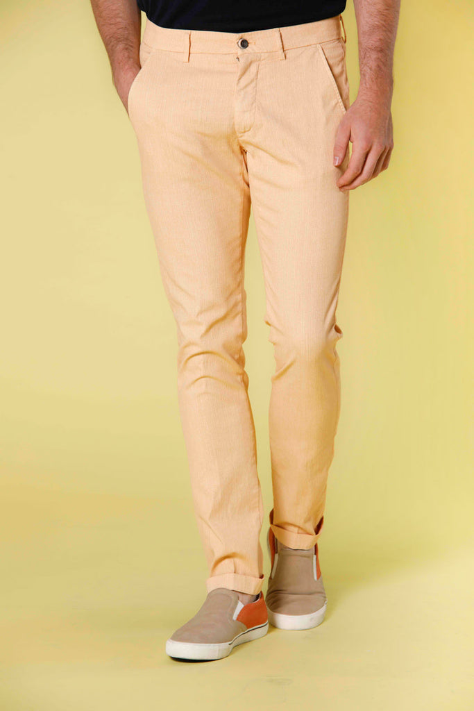 Bild 1 herren chinohosen aus baumwolle aprikosenfarbe in gemustertem schottenkaro Torino Style modell von Mason's 