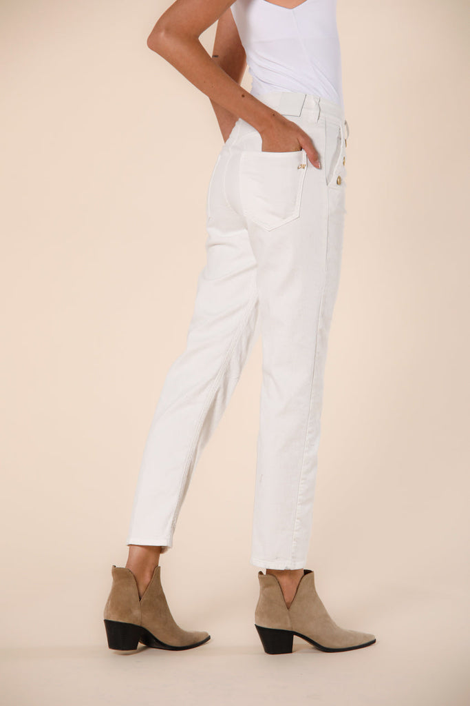 Immagine 4 di pantalone 5 tasche donna in denim color bianco latte modello Agnes Sailor di Mason's