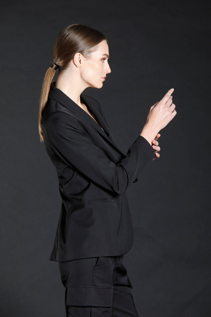 Smocking Suit-Blazer für Damen aus Stretch-Satin mit Schalkragen
