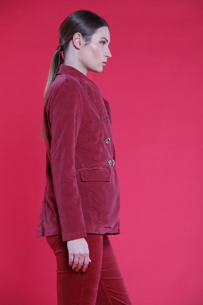 Immagine 5 di blazer doppiopetto donna in velluto color rubino modello Caroline di Mason's