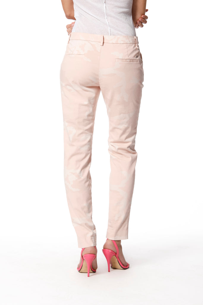 New York Damen-Chinohose aus Camouflage-Stretch-Satin Regular Passform