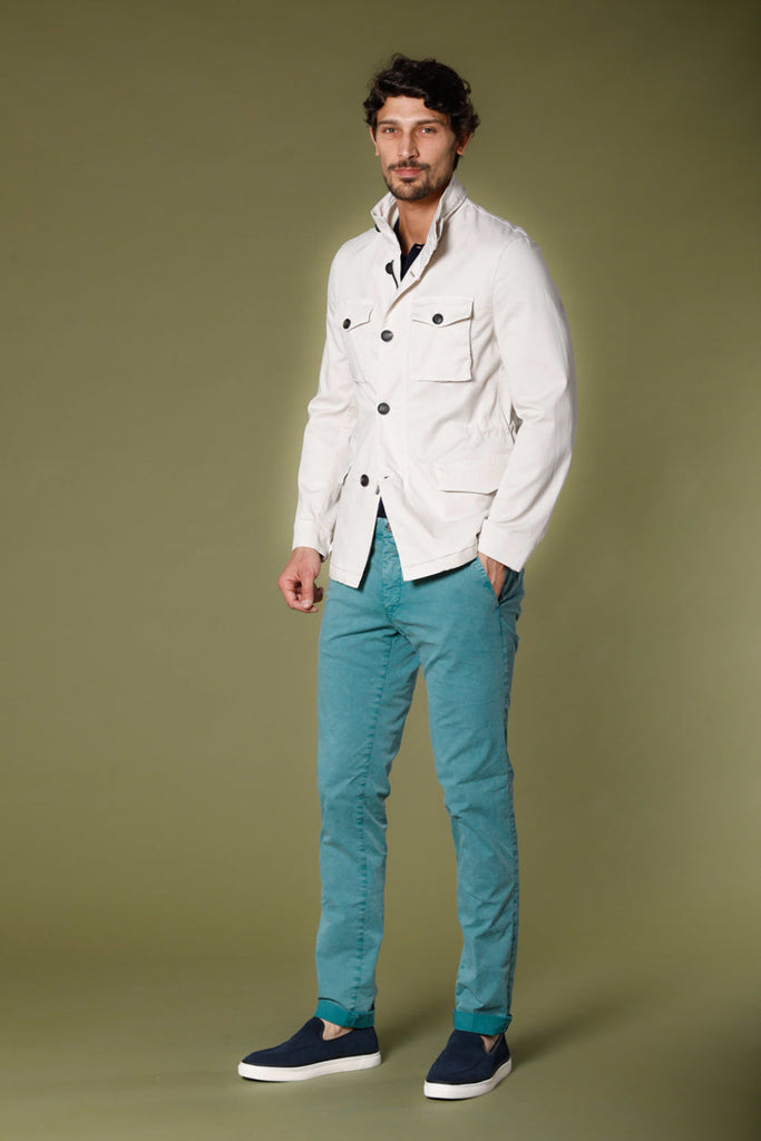 Immagine 2 di pantalone chino uomo in twill stretch color verde menta modello Milano Style Essential di Mason's